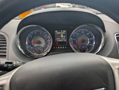 2016 Chrysler Town & Country Touring-L