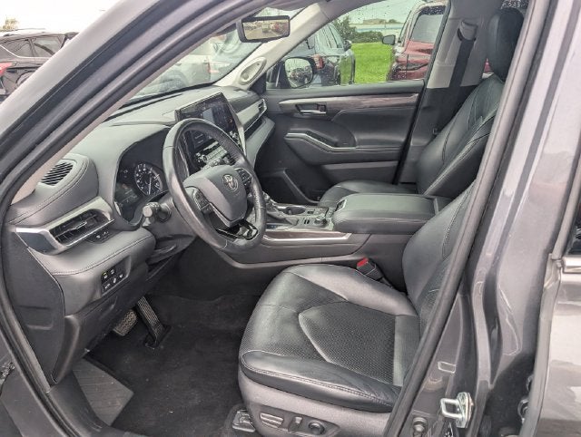 2020 Toyota Highlander Platinum