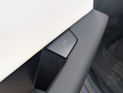 2024 Tesla Cybertruck Cyberbeast