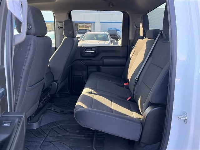2026 Chevrolet Silverado 2500HD 4WD Crew Cab 172" Custom