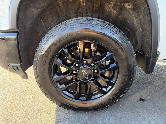 2026 Chevrolet Silverado 2500HD 4WD Crew Cab 172" Custom