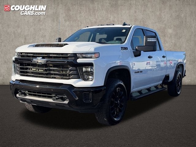 2026 Chevrolet Silverado 2500HD 4WD Crew Cab 172" Custom