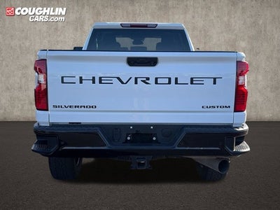 2026 Chevrolet Silverado 2500HD 4WD Crew Cab 172" Custom