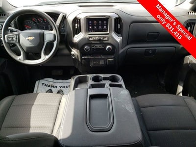 2022 Chevrolet Silverado 1500 4WD Crew Cab 147" Custom