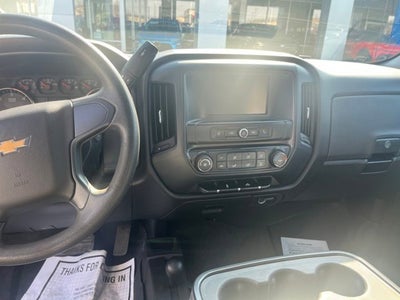 2018 Chevrolet Silverado 1500 4WD Double Cab 143.5" Custom