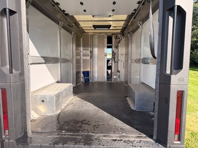 2024 BrightDrop Zevo 600 Base