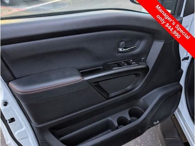 2024 Nissan Titan PRO-4X