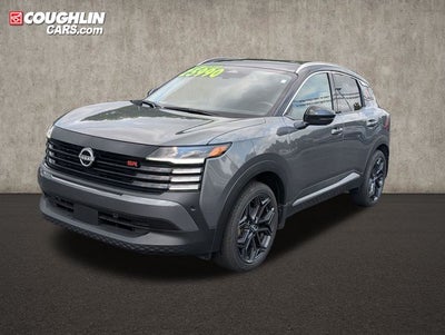 2025 Nissan Kicks SR