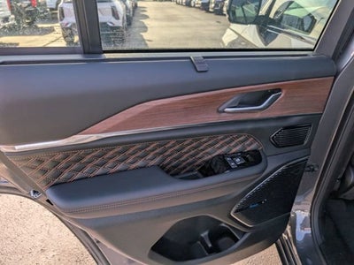 2022 Jeep Grand Cherokee Summit