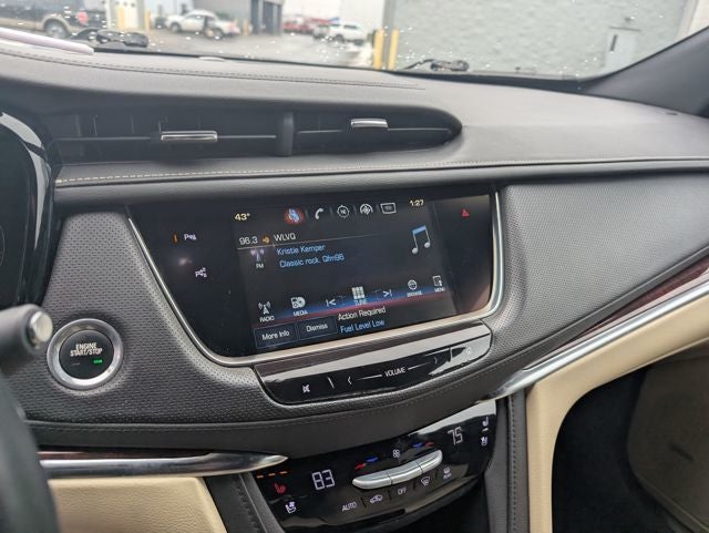 2017 Cadillac XT5 Premium Luxury