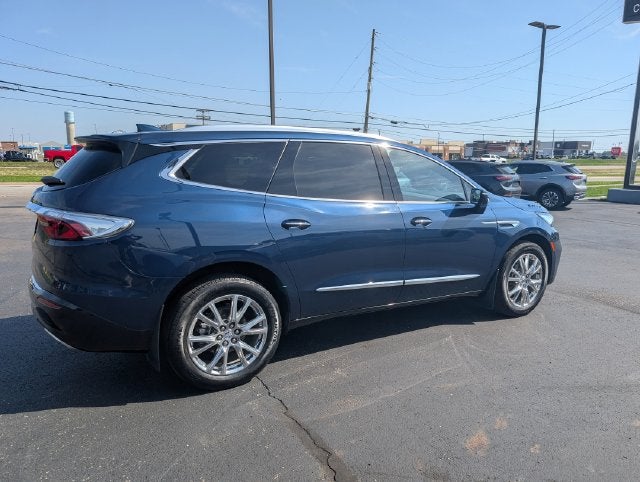 2023 Buick Enclave Premium Group