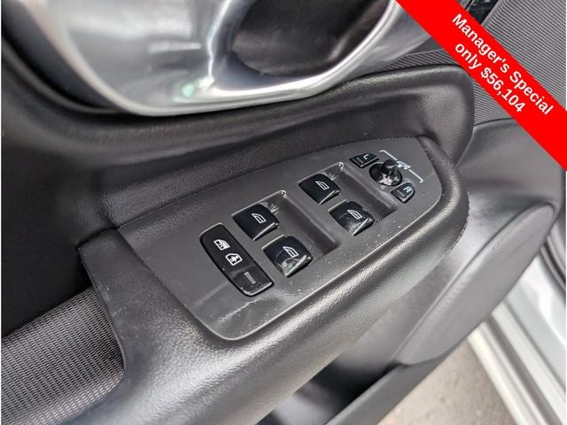 2025 Volvo XC90 Plug-In Hybrid Plus