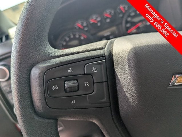 2023 Chevrolet Silverado 1500 4WD Crew Cab 147" Custom