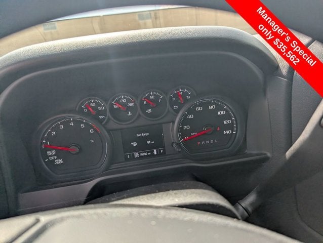 2023 Chevrolet Silverado 1500 4WD Crew Cab 147" Custom