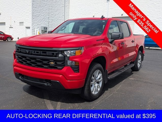 2023 Chevrolet Silverado 1500 4WD Crew Cab 147" Custom