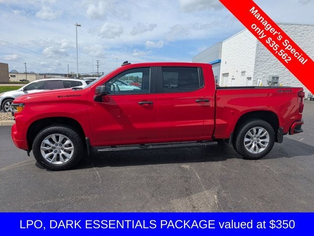 2023 Chevrolet Silverado 1500 4WD Crew Cab 147" Custom