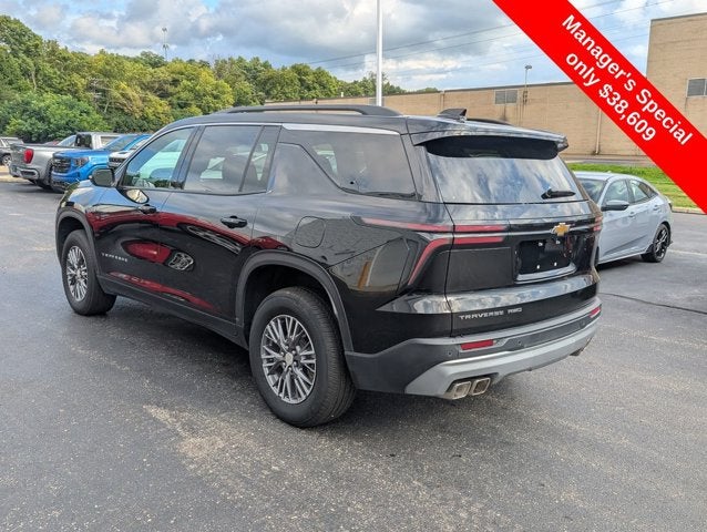 2026 Chevrolet Traverse AWD LT