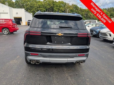 2026 Chevrolet Traverse AWD LT