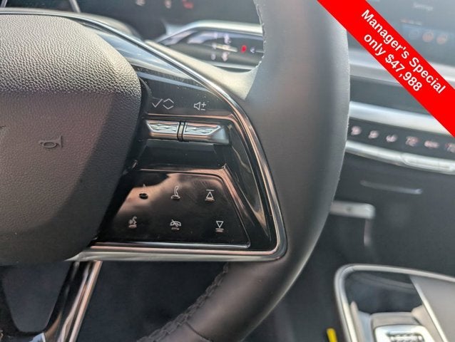 2025 Cadillac LYRIQ Luxury