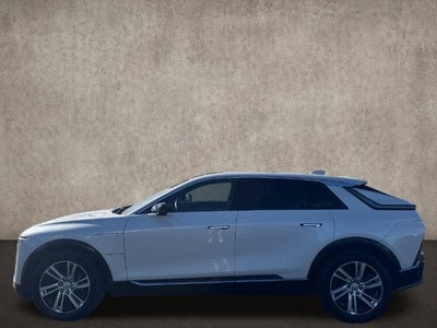 2024 Cadillac LYRIQ Tech