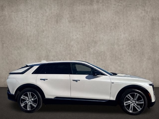 2024 Cadillac LYRIQ Tech