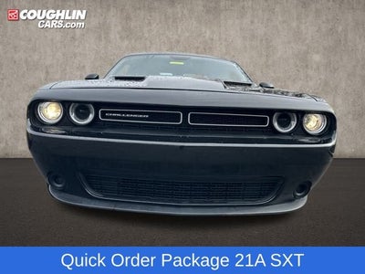 2017 Dodge Challenger SXT