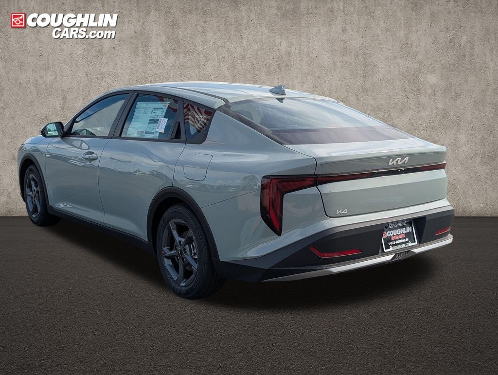 2026 Kia K4 LXS