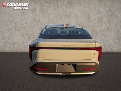 2026 Kia K4 EX