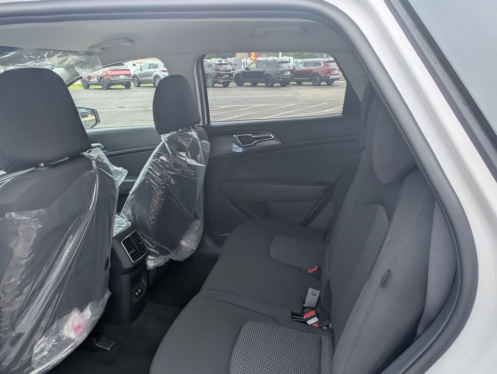 2026 Kia Sportage LX