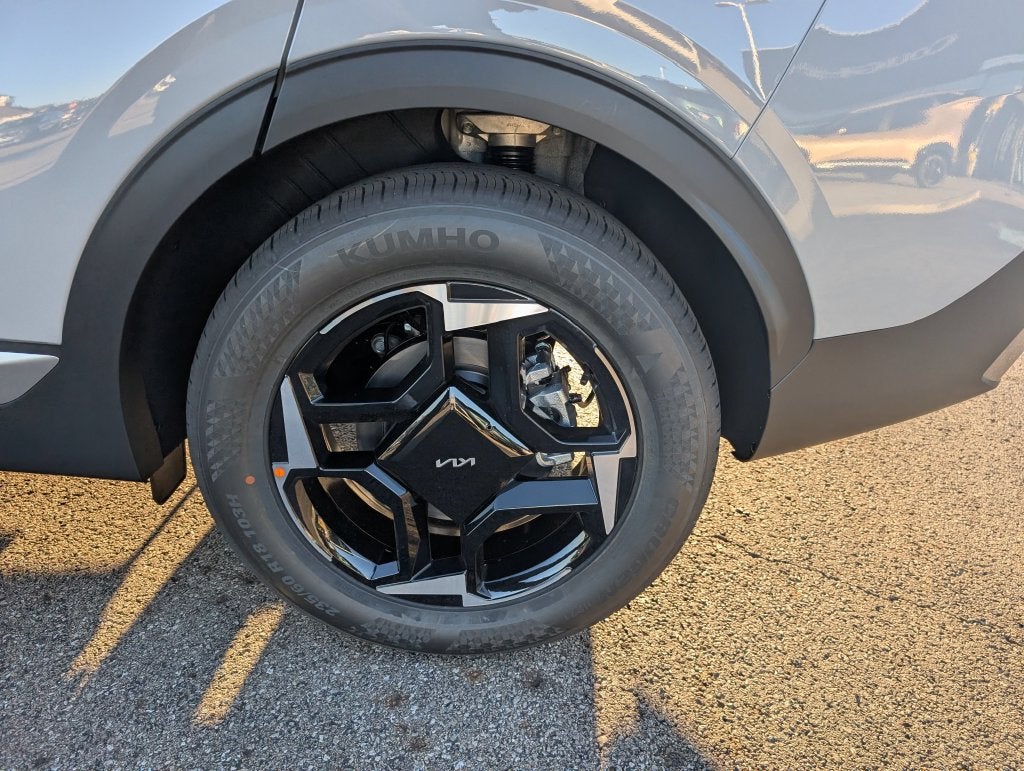 2027 Kia Sportage EX