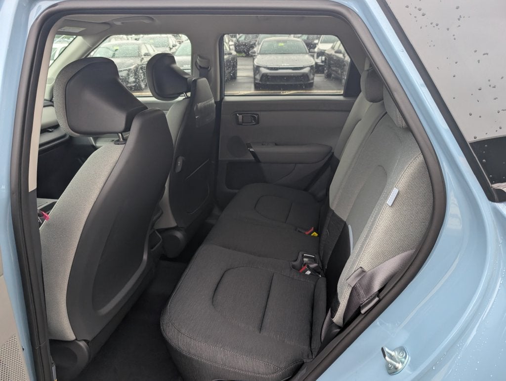 2027 Kia Seltos S