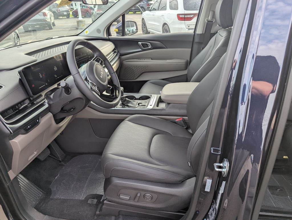 2026 Kia Carnival LXS