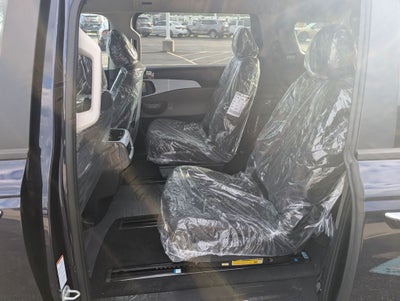 2026 Kia Carnival LX
