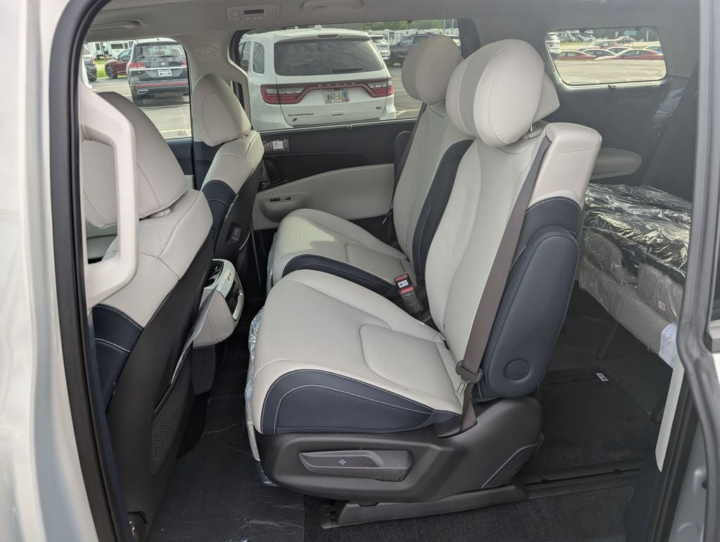 2026 Kia Carnival Hybrid SX Prestige