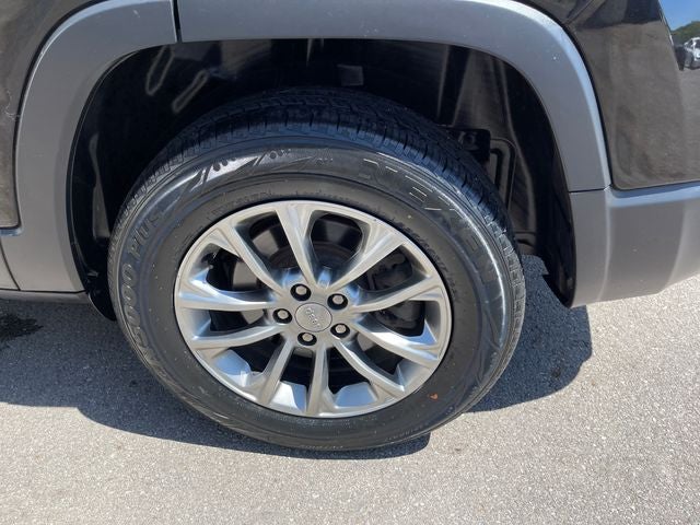 2021 Jeep Cherokee Latitude Plus