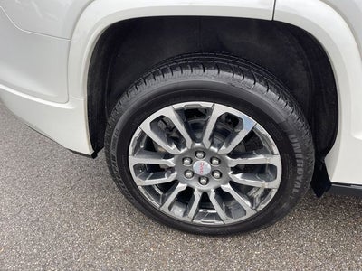 2020 GMC Acadia Denali