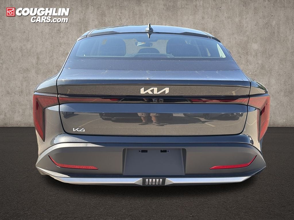 2026 Kia K4 LXS