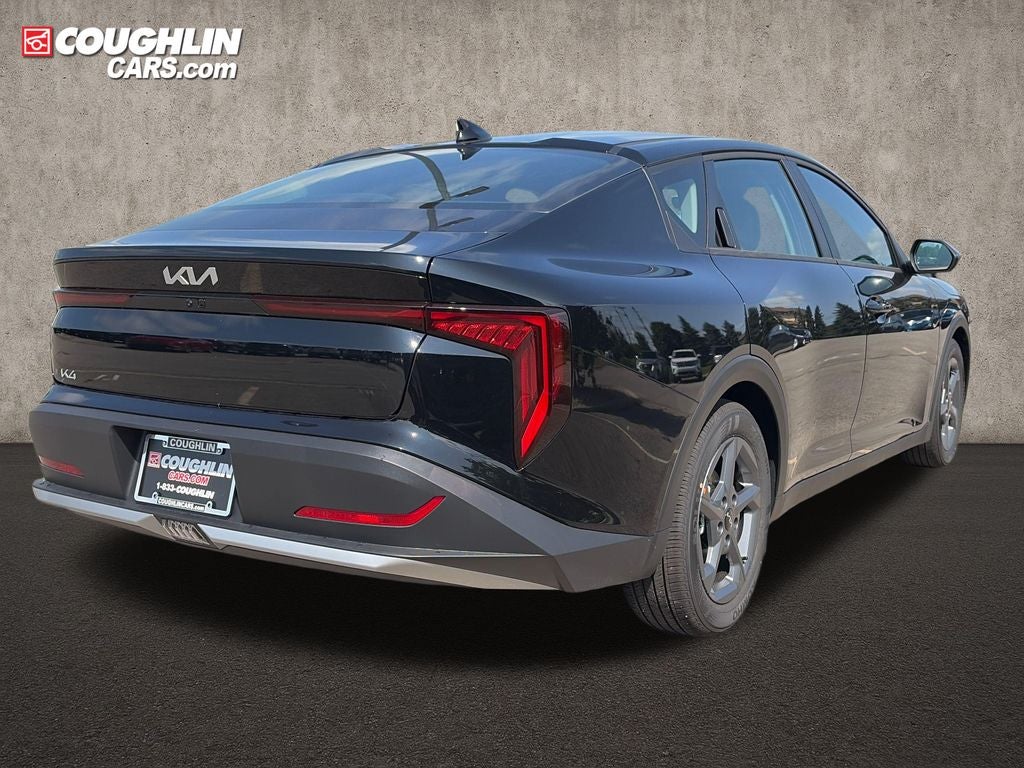 2026 Kia K4 LXS