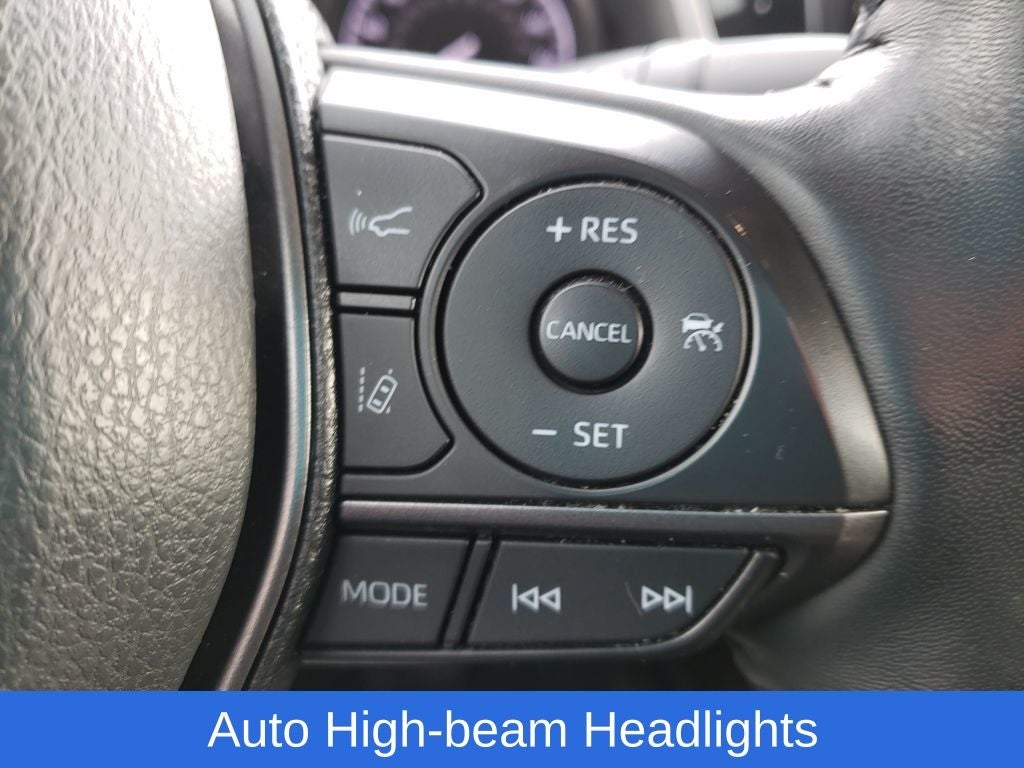 2021 Toyota Camry Hybrid XSE