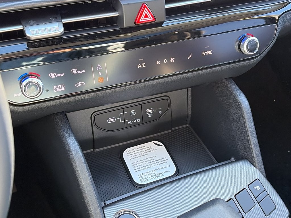 2027 Kia Sportage EX