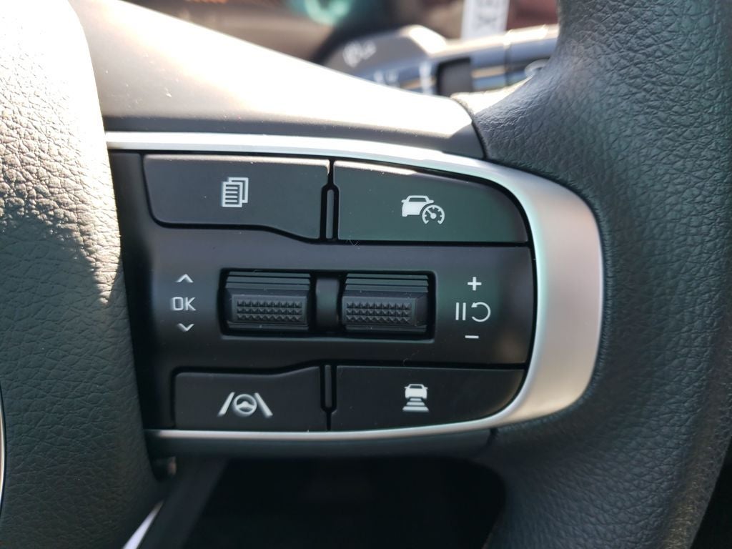 2026 Kia K5 LXS