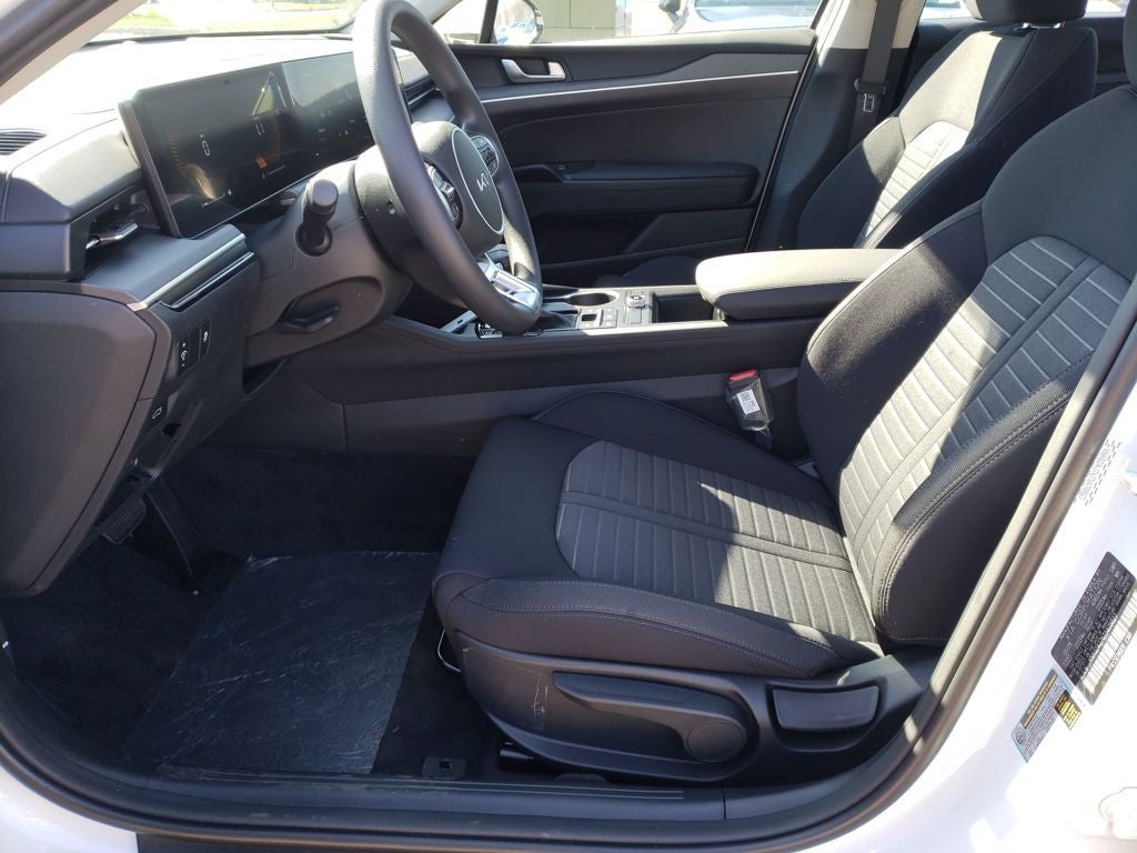 2026 Kia K5 LXS