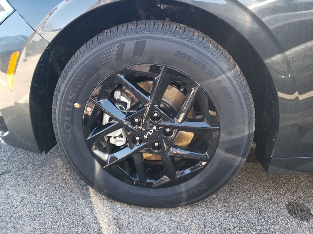 2026 Kia K5 LXS