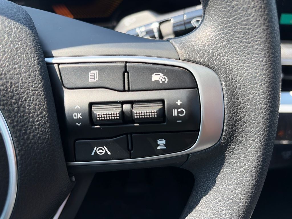 2026 Kia K5 LXS