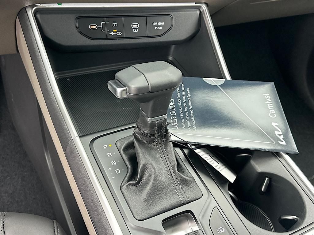 2026 Kia Carnival LXS