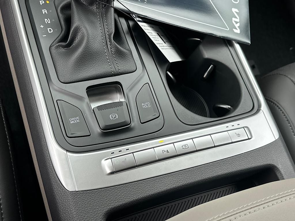 2026 Kia Carnival LXS