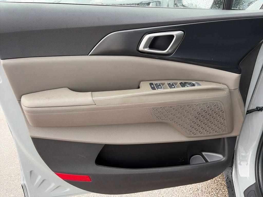 2027 Kia Carnival LXS