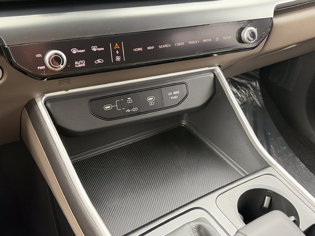 2027 Kia Carnival LXS