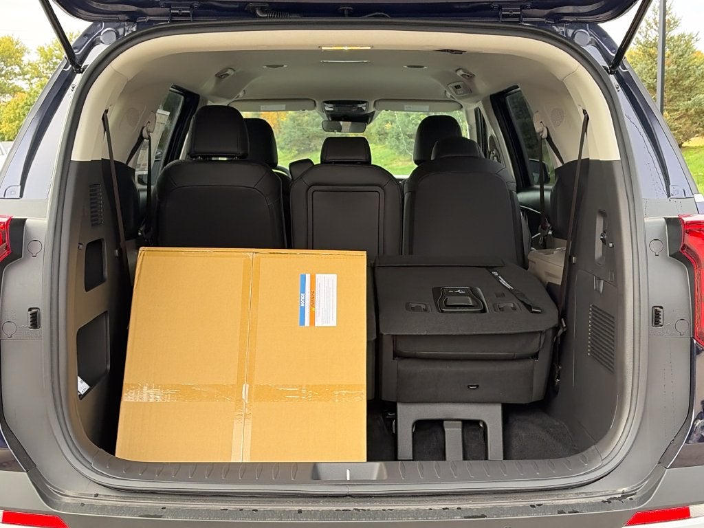 2027 Kia Carnival LXS