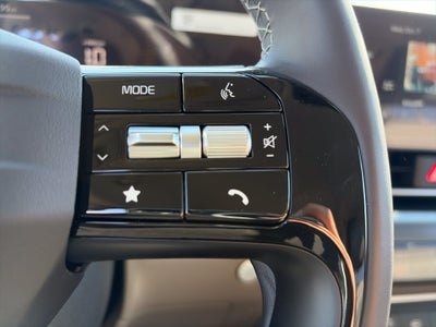 2027 Kia Carnival LXS